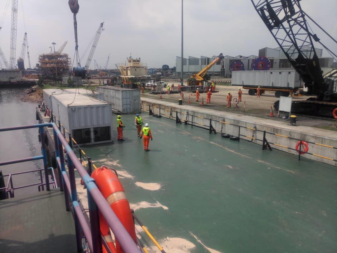 Hiring of Tugboats & Barges Chairborne GSL